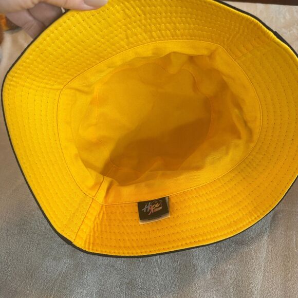 The Hype House TikTok Black Yellow Reversible Bucket Hat Netflix 2021 OSFM 22" - Picture 3 of 4